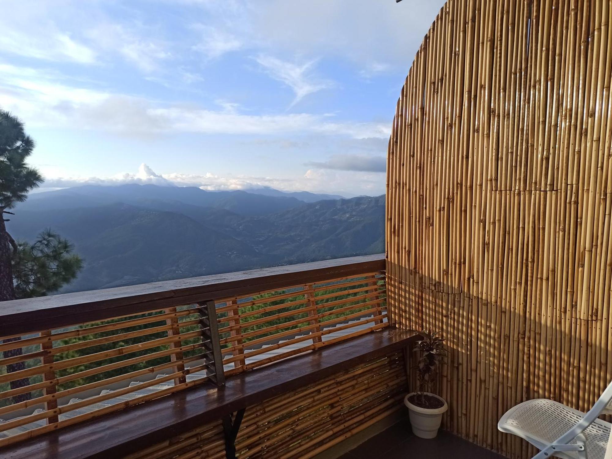 Himalayan Hobbit House Hotel Almora Ngoại thất bức ảnh